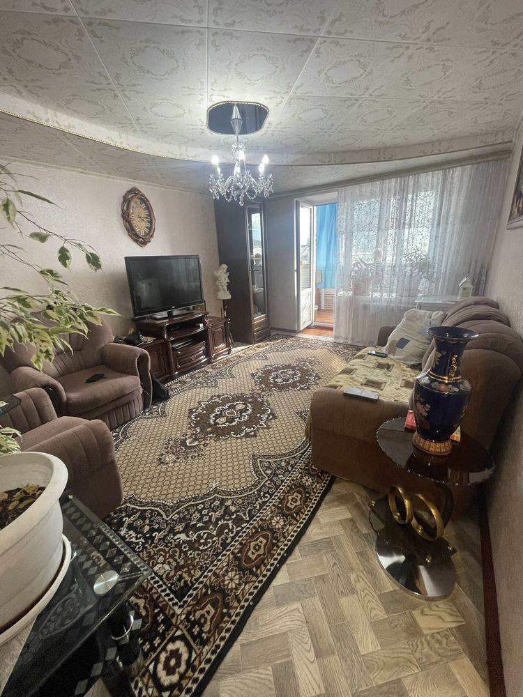 Продам 2-х комнатную квартиру улучшенной планировки 4 район