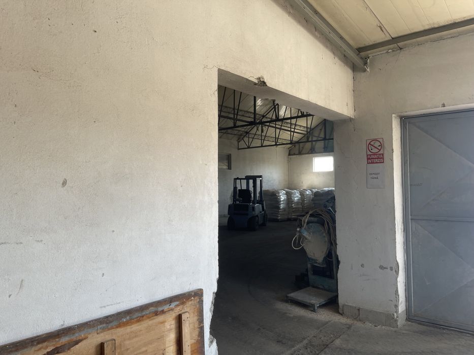 De vazare , moara grau , hala industriala , teren + locuinta