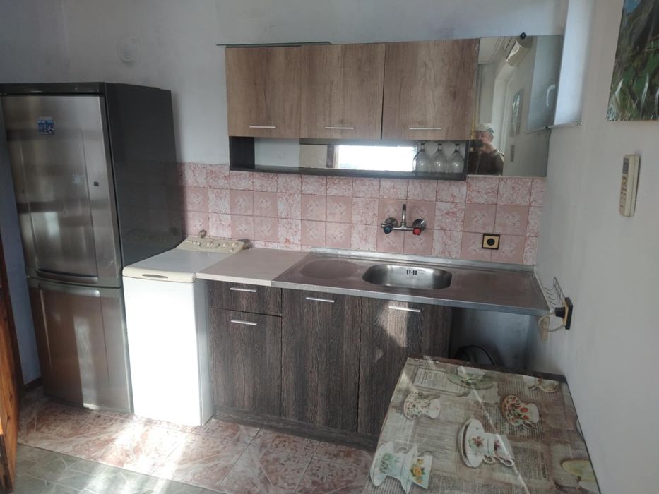 Дава се под наем Двустаен апартамент в Самоков - 40 кв.м за 306 € - Снимка #3