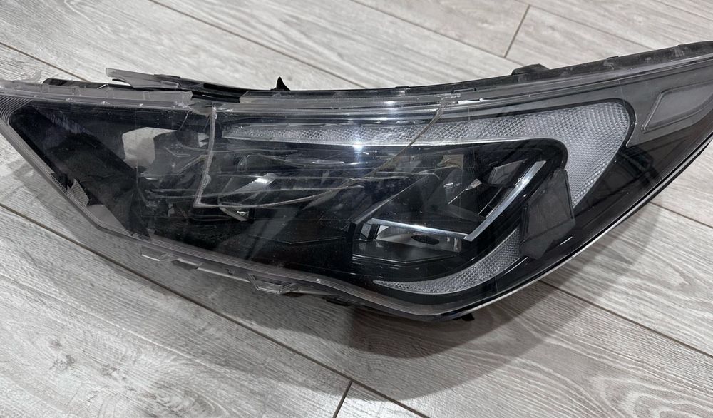 Продам фары хендай акцент