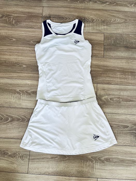 Compleu tenis DUNLOP, S/M, fusta cu pantalon scurt si bluza