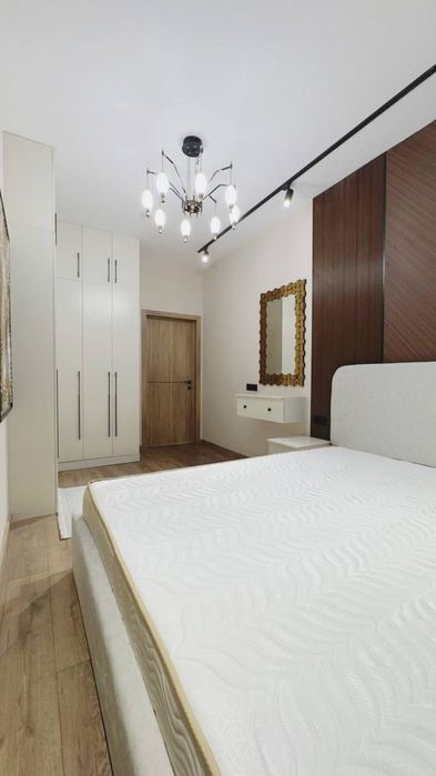 Продается 2/4/25 квартира в ЖК Акай Сити, метро Хамид Олимжан