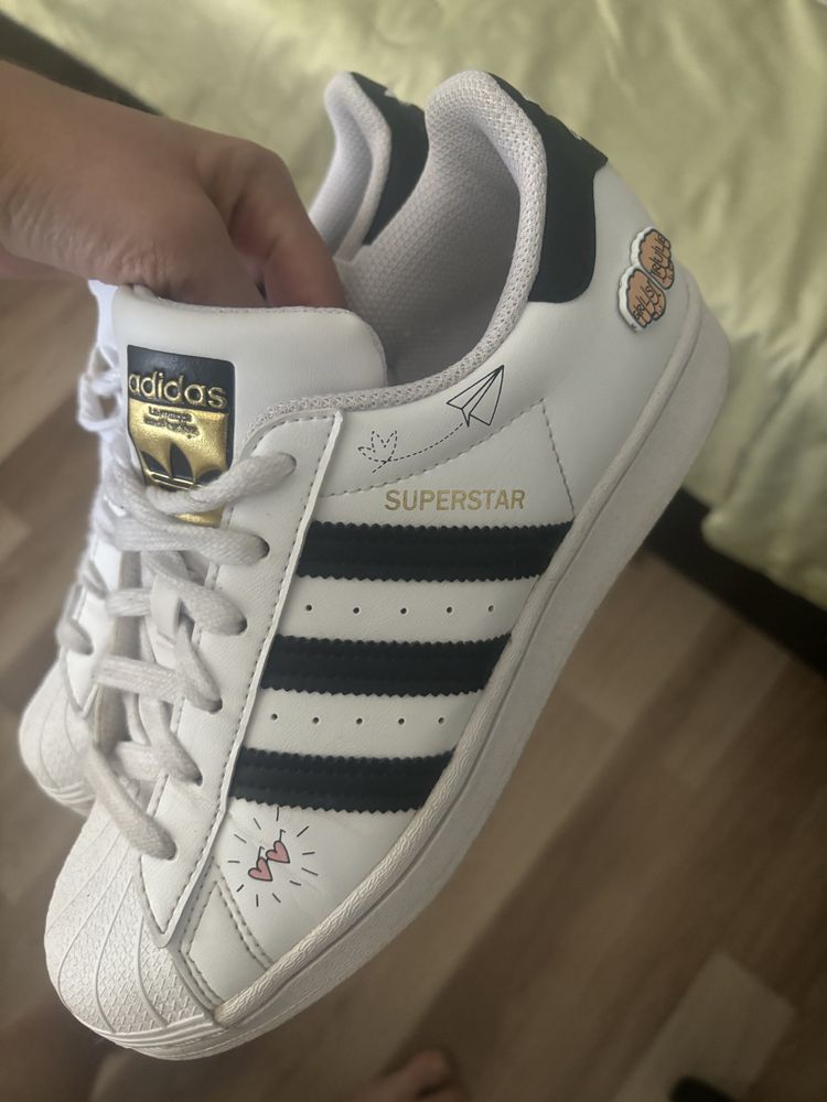 Adidasi superstar 36,5