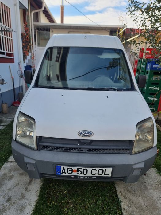 Vând FORD TRANSIT Conect  2000€