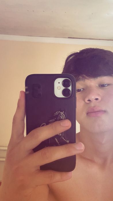 Айфон 11 белый + чехол