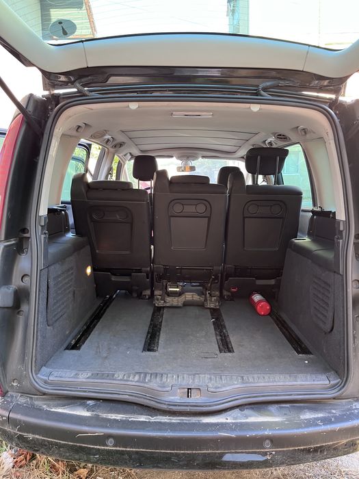 Renault Espace 7 locuri