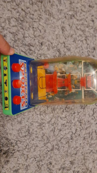 Jucarie baschet Basket, trei cosuri cu cronometru si reset scor