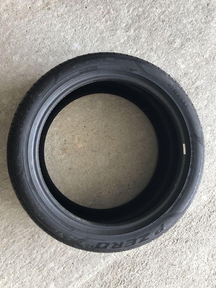 Anvelope vara 285/40/21 Pirelli