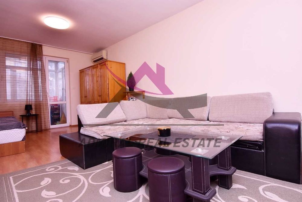 Продава се Едностаен апартамент в Варна, Левски - 49 кв.м за 1939 €/кв.м - Снимка #1