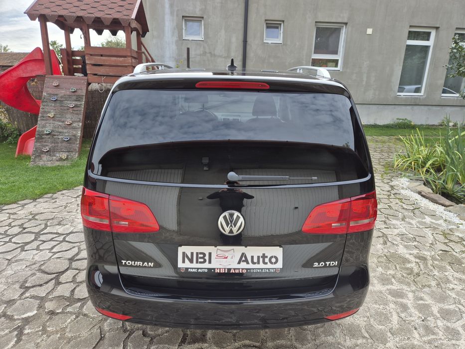 Volkswagen Touran 2.0TDI 140Cp HIGHLINE