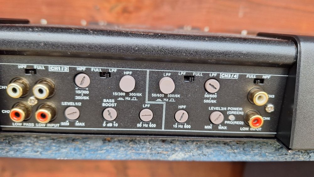 450 lei Amplificator Phase Evolution RS4 alpine kicker hifonics