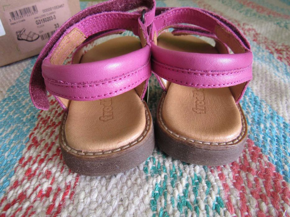 Sandale noi Froddo Fuxia, 21cm are partea din piele a talpii