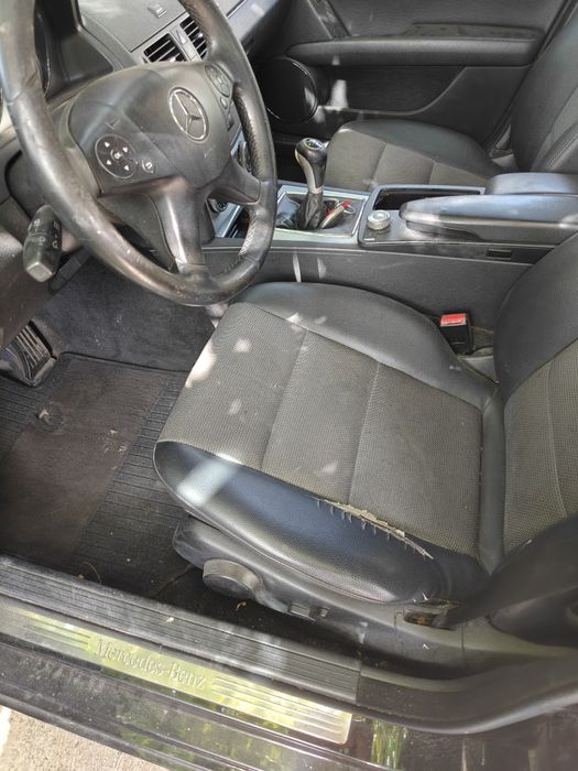 Vand Mercedes C220