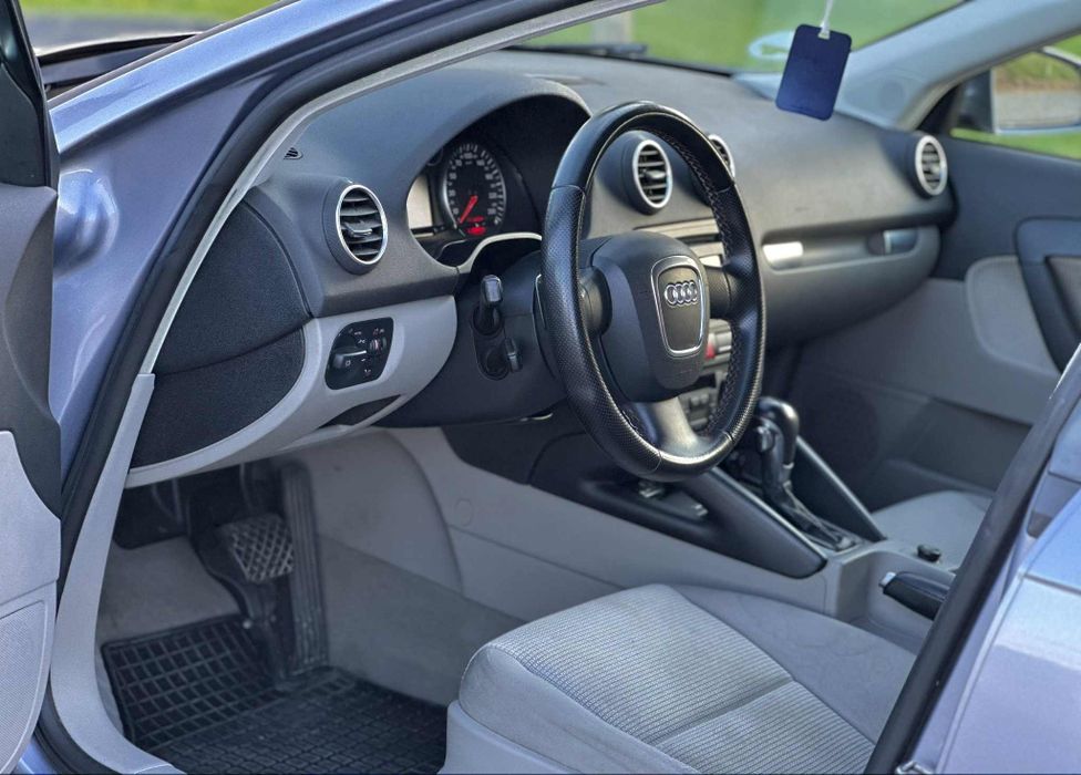 Audi A3 Sportback 2.0TDI / Automat DSG - An 2008