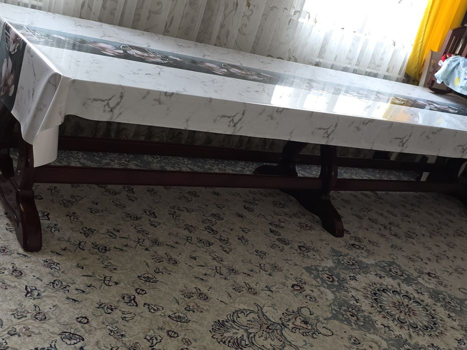 Стол 4,5-5 метр сатылады