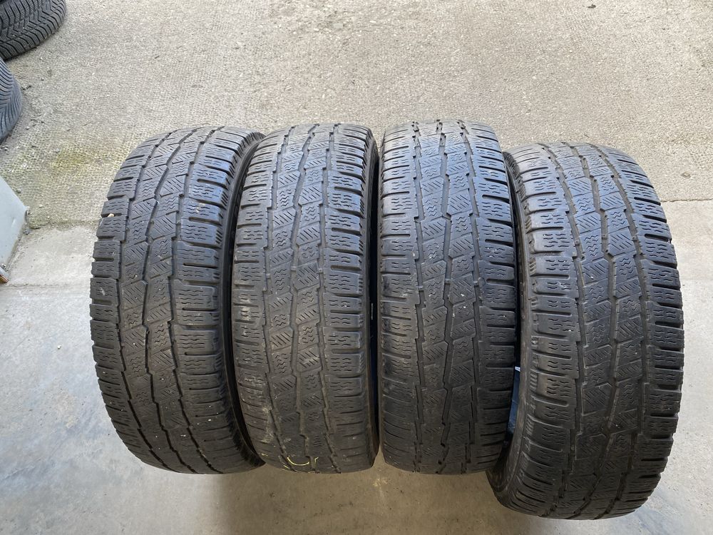 Anvelope M+S 215 65 16C Michelin