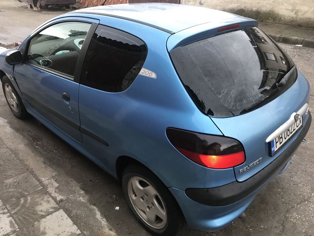 Peugeot 206 1.9d Пежо 206 1.9д на части