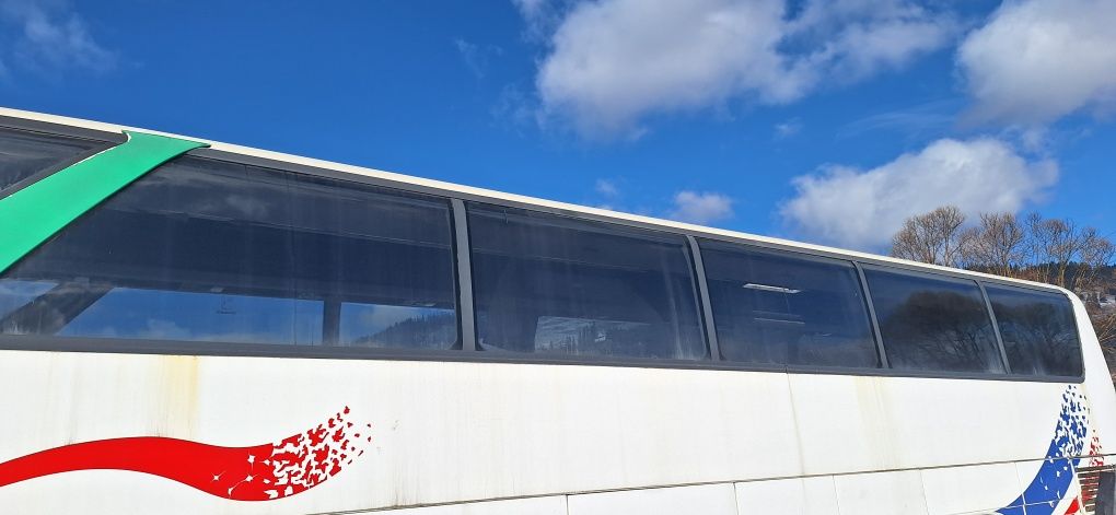 Geamuri laterale Mercedes Tourismo o350