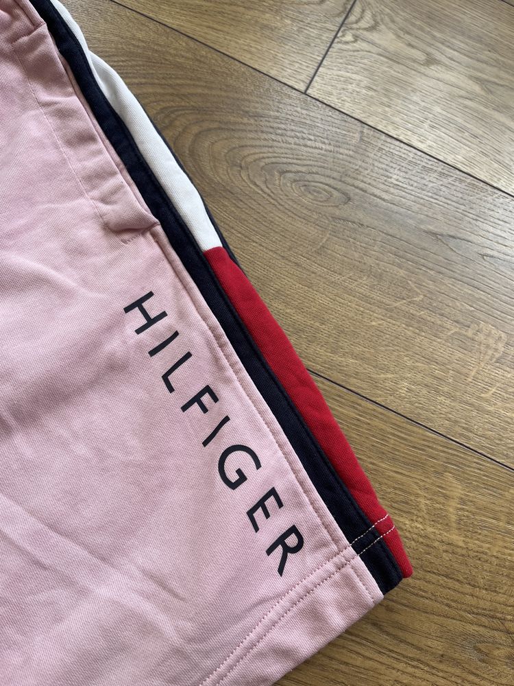 Tommy Hilfiger  USA : размер - ХЛ - Оригинал
