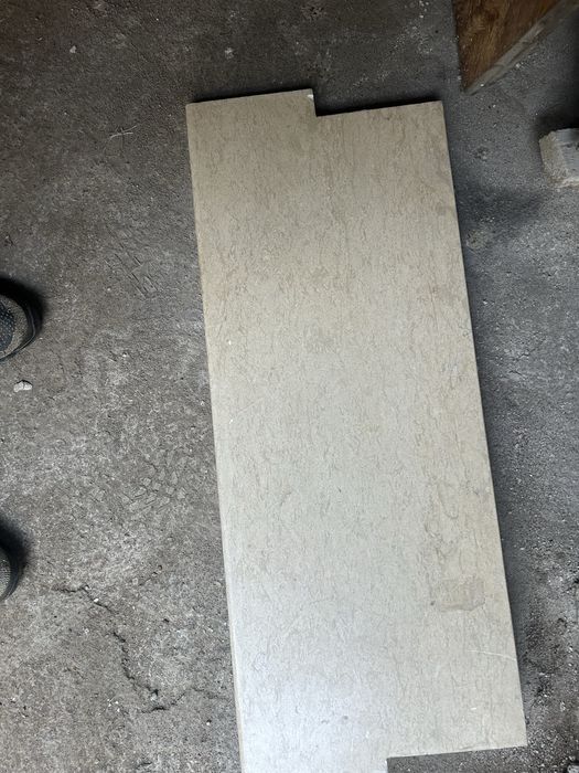 Бежов мраморен праг за входна врата