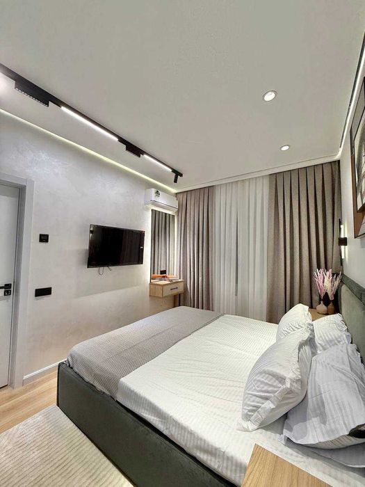 Айбек метро  Cаид барака 2в3/4/4 60м2