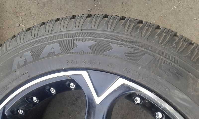 Шины 255/55 R18 - "Maxxis Presa Spike SUV" (Китай), шипованные.