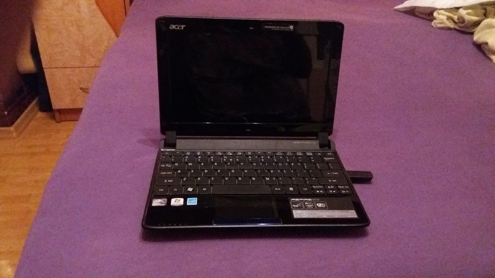 Vand-Schimb Notebook Acer Aspire One