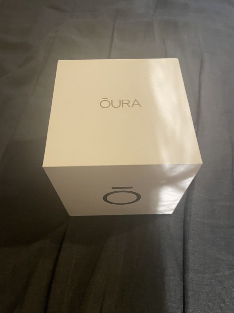 Oura Ring 2, model Balance Silver