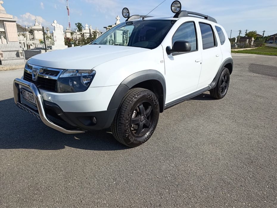 Dacia Duster 4x4 1.5dCi 110 cp Euro 5 2012 klima/bulbar/proiectoare