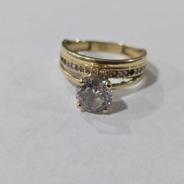 Златен пръстен 14 карата