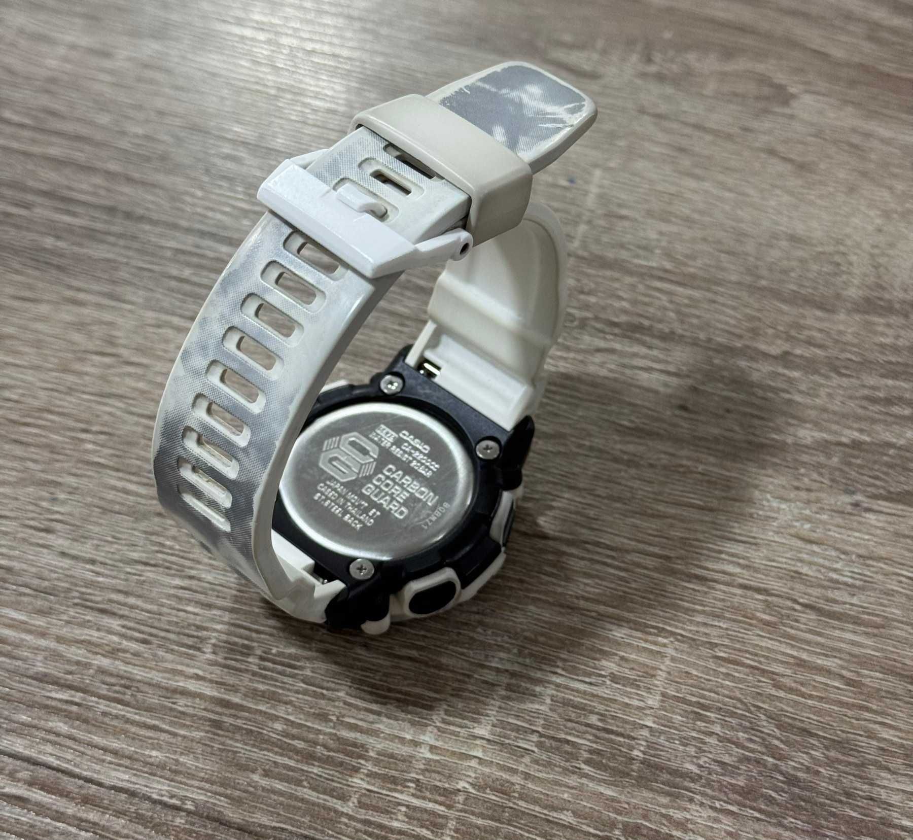 Часовник Casio G-Shock GA-2200GC