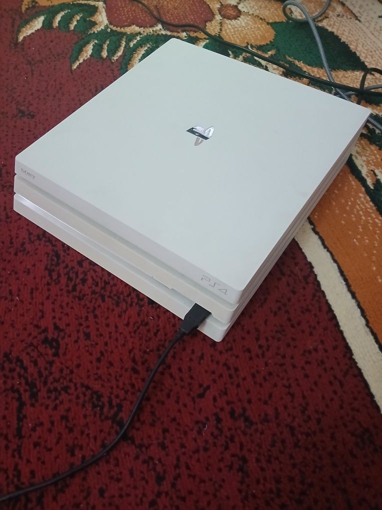 Ps4 pro  1TB Xotira (Xorazm yangiariq)
