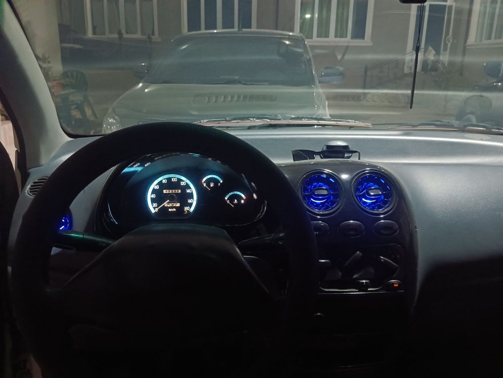 Matiz MX sotiladi holati yaxshi
