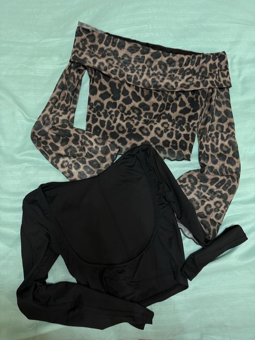 Правя разпродажба на нови и запазени дрехи.