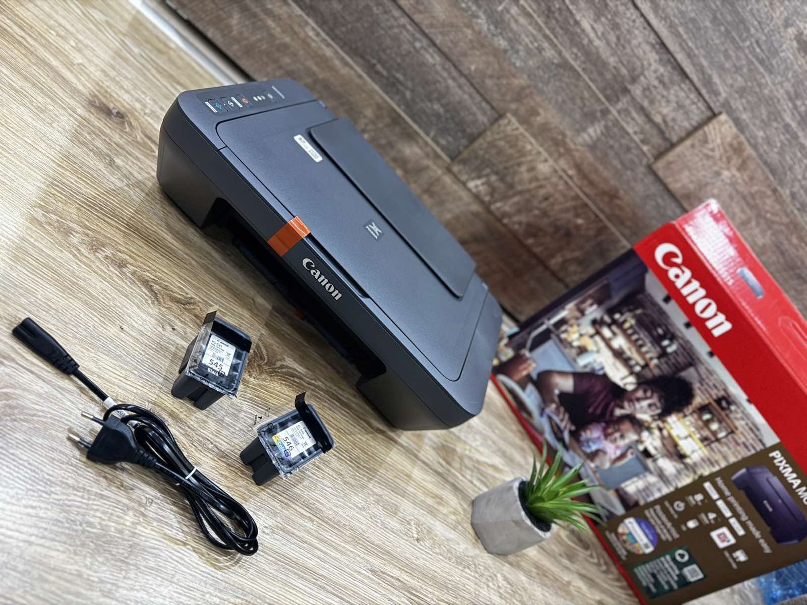 Canon Pixma MG2551S  Чисто нов!
