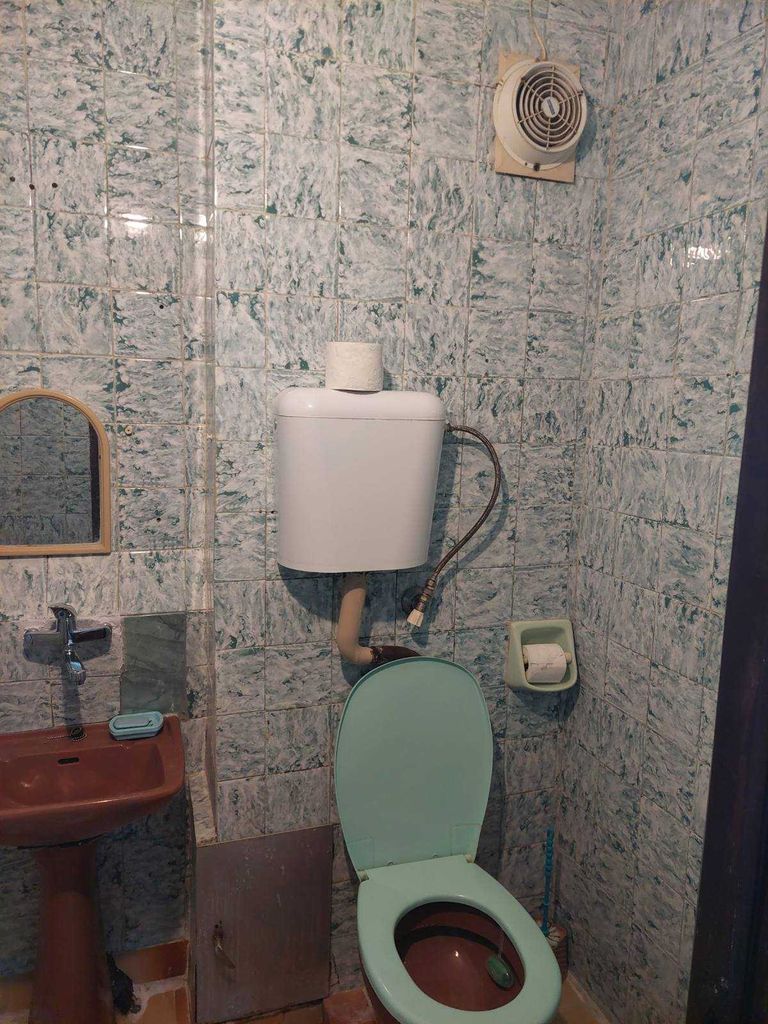 Дава се под наем Двустаен апартамент в Варна, Левски - 64 кв.м за 433.5 € - Снимка #9