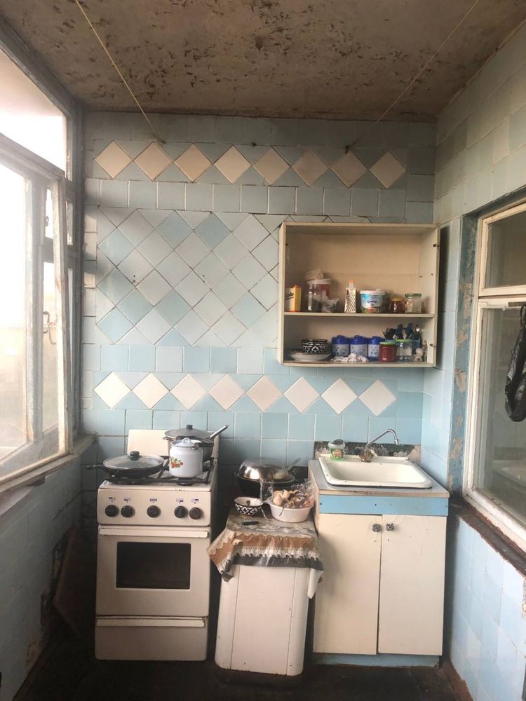 Срочно продаётся 3/4/4 квартира Феруза Мирзо Улугбекский район