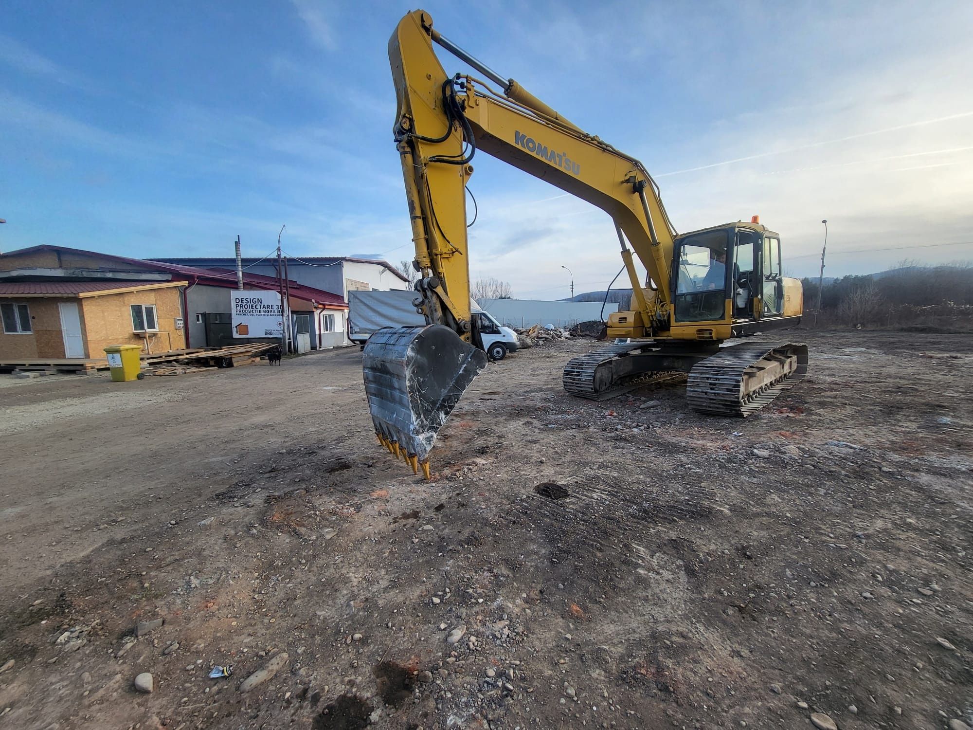 excavator komatsu pc210 lc