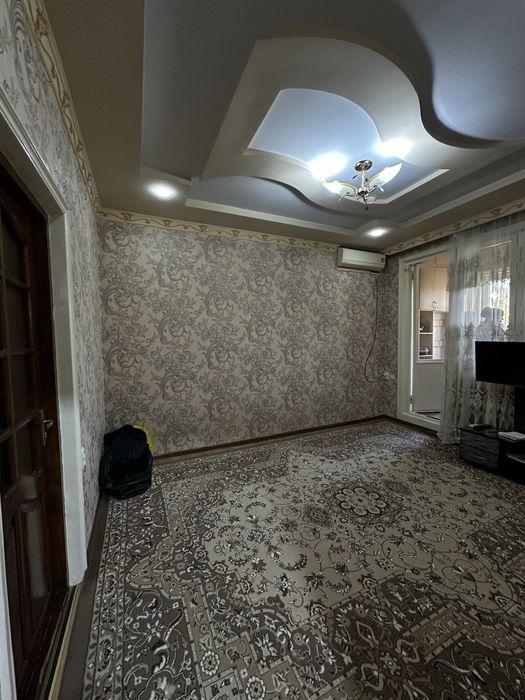 Продаётся квартира Чиланзар 3 2 ком 4 этаж