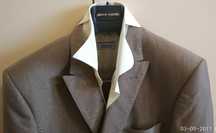 Costum barbatesc original Pierre Cardin bej, masura 56