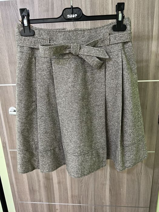 Дамски поли размер С и М различни текстури Hm Mango Mohito Daphne