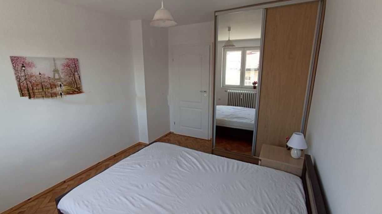 Дава се под наем Двустаен апартамент в София, Център - 66 кв.м за 700 € - Снимка #1