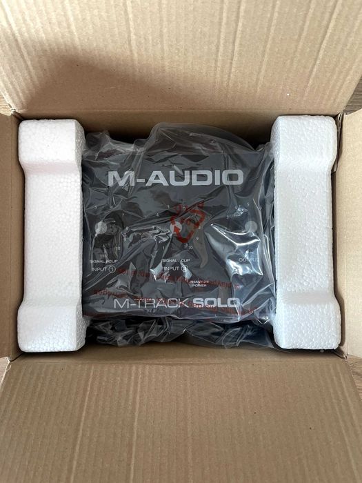 Audio-Technica AT2040 + M-Audio M-Track Solo + стойка