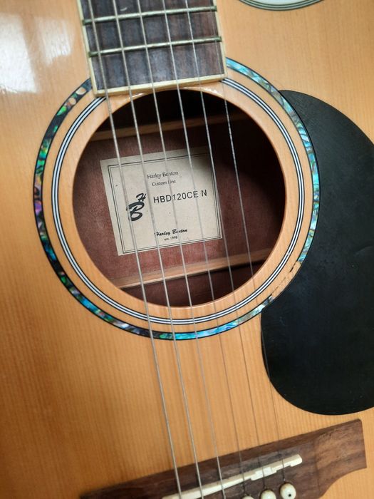 Chitară electro acustică Harley Benton