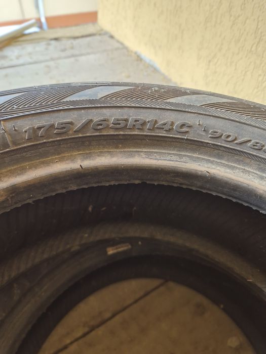 Vând roți  r14 r15 r16
