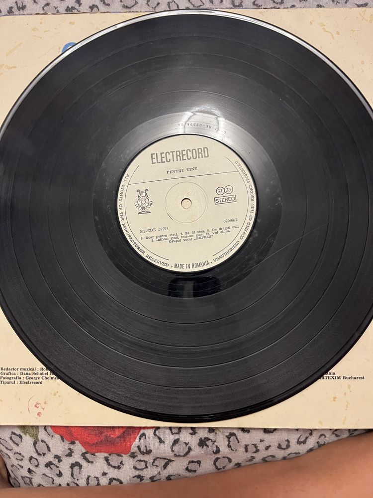 disc vinil,intr o stare foarte buna