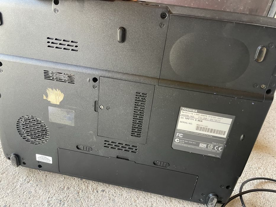 Noutbuk Toshiba