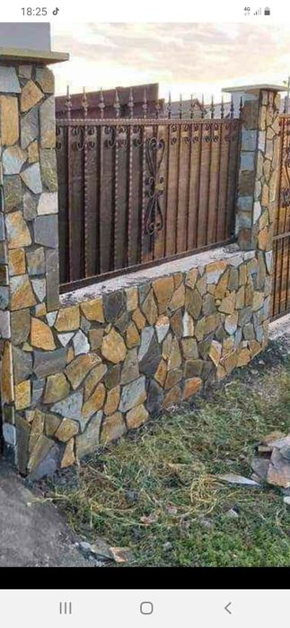 piatră de munte naturală motăm si. trasport  la.cele.mai.mici.