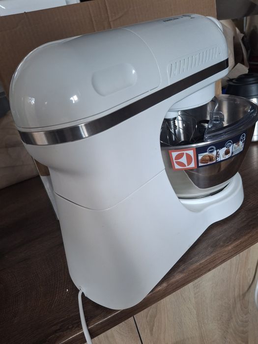 Robot de bucătărie Electrolux 800 w
