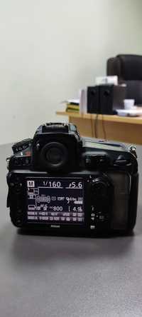 Nikon D800 с объективом Nikon 24-120mm f4